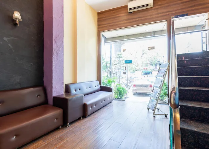 Lotus Grand Mumbai Near International Airport Bed & Breakfast